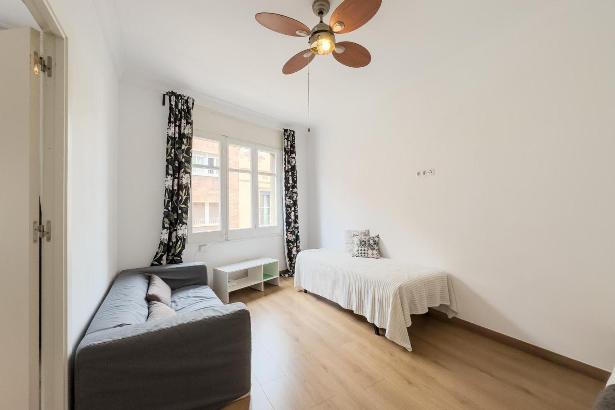 Bed&Bcn Mas Apartments L'Hospitalet de Llobregat Buitenkant foto