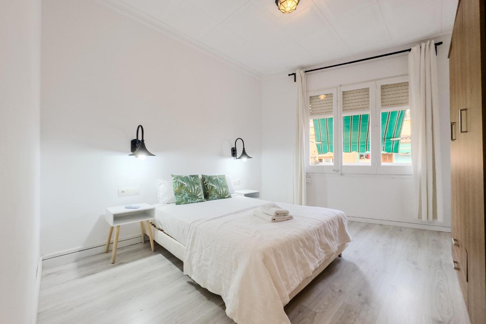 Bed&Bcn Mas Apartments L'Hospitalet de Llobregat Buitenkant foto