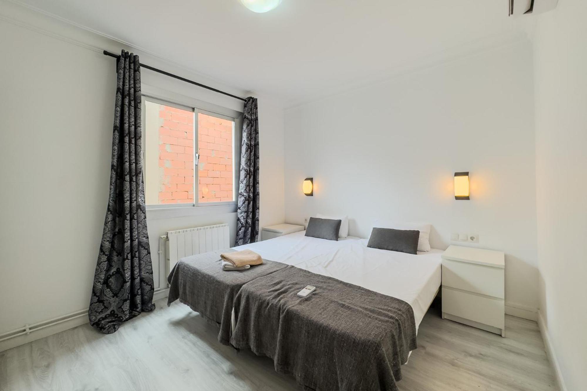 Bed&Bcn Mas Apartments L'Hospitalet de Llobregat Buitenkant foto